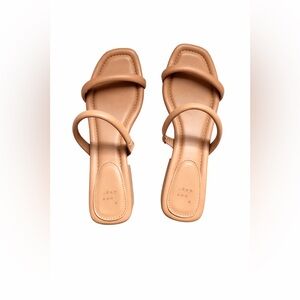 A New Day Women’s Tan Strappy Slide Sandals